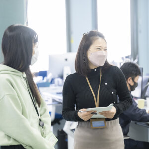 オフィス_小会議01